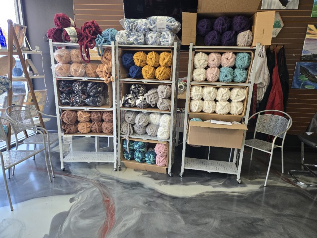 chunky yarn colors at Cheers N Paint