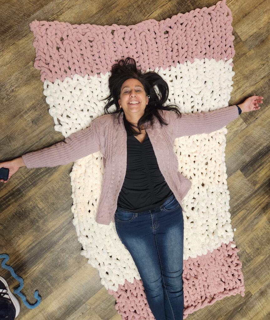 Chunky-Blanket-Cheers-N-Paint-Cary-Nc