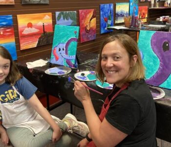 paint-n-sip-with-mother-and-daughter-in-cary